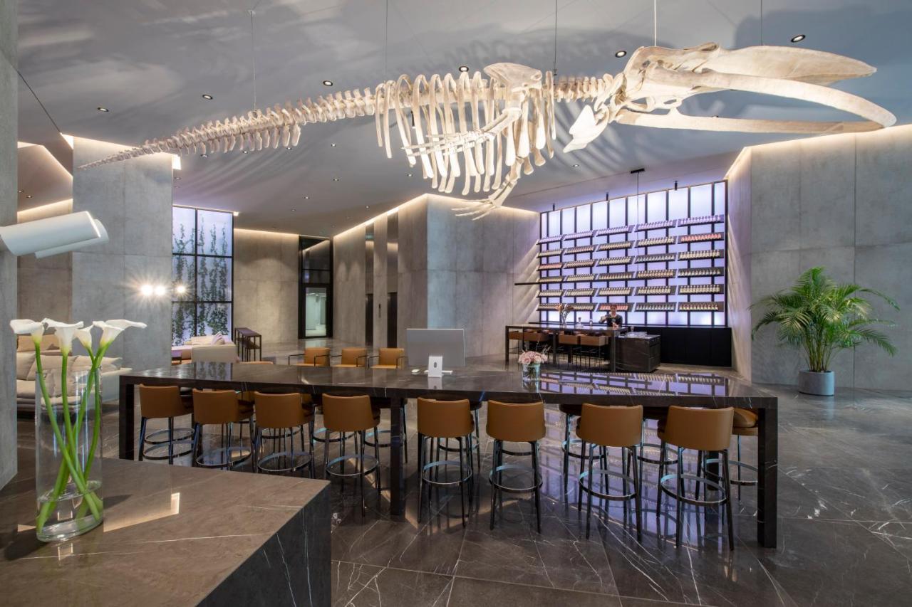 Pullman Tbilisi Axis Towers Hotel Luaran gambar The lobby of the hotel