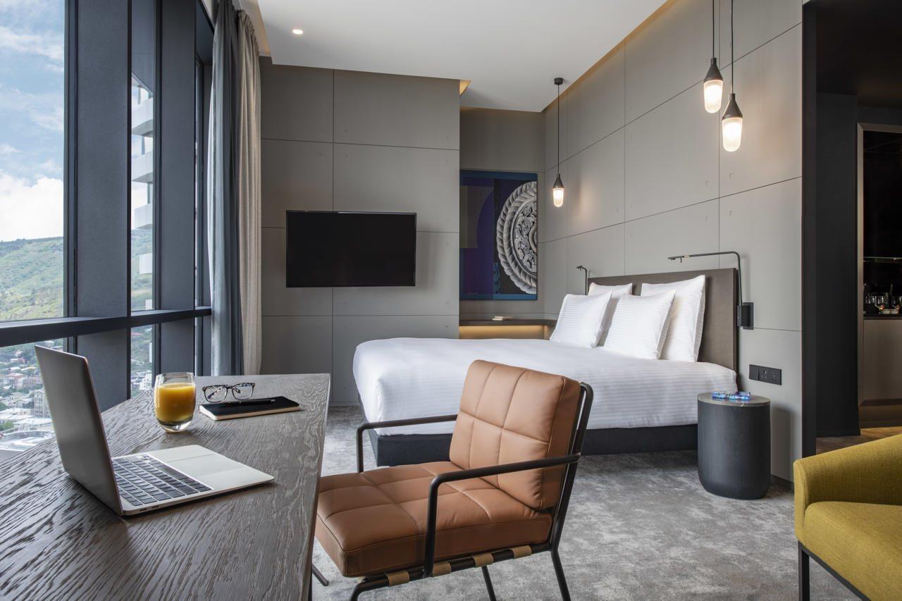 Pullman Tbilisi Axis Towers Hotel Luaran gambar Deluxe Room