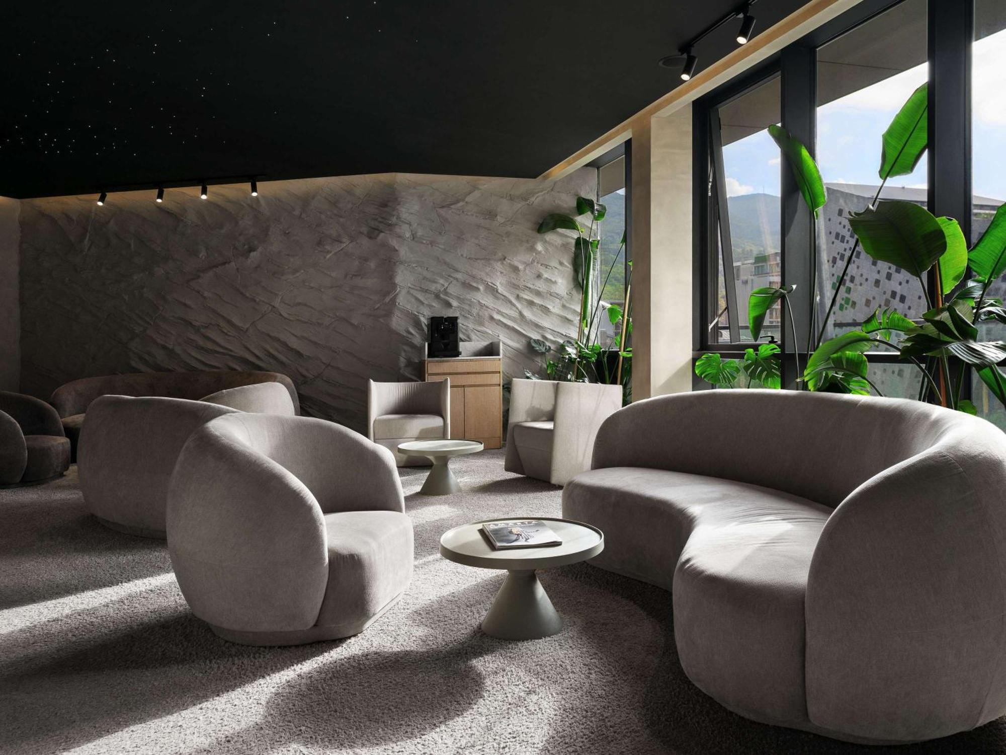 Pullman Tbilisi Axis Towers Hotel Luaran gambar